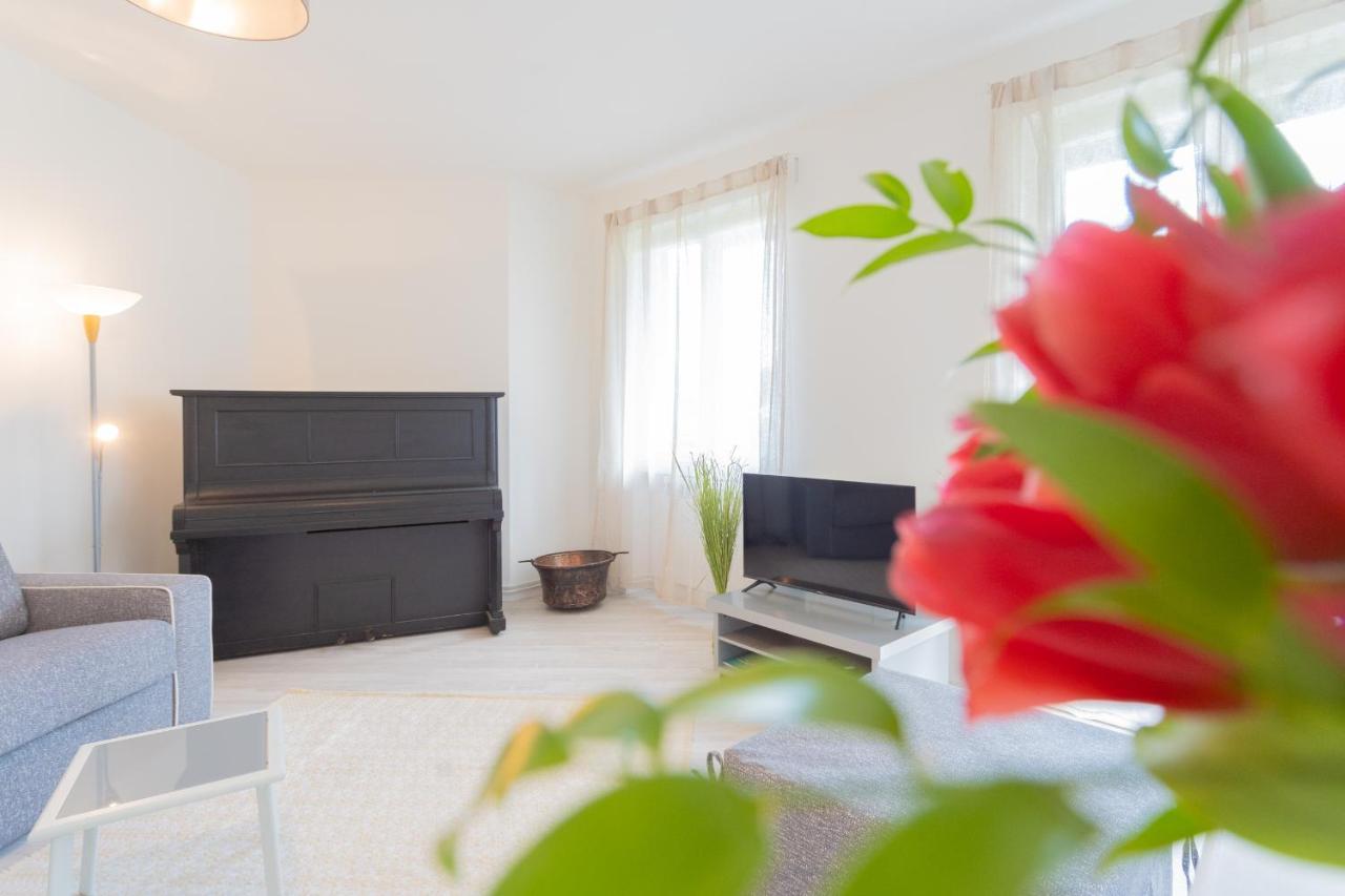 Acqua Chiara Apartment By Rent All Como 东戈 外观 照片