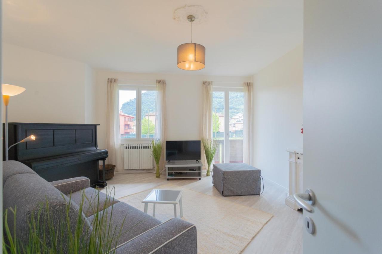 Acqua Chiara Apartment By Rent All Como 东戈 外观 照片